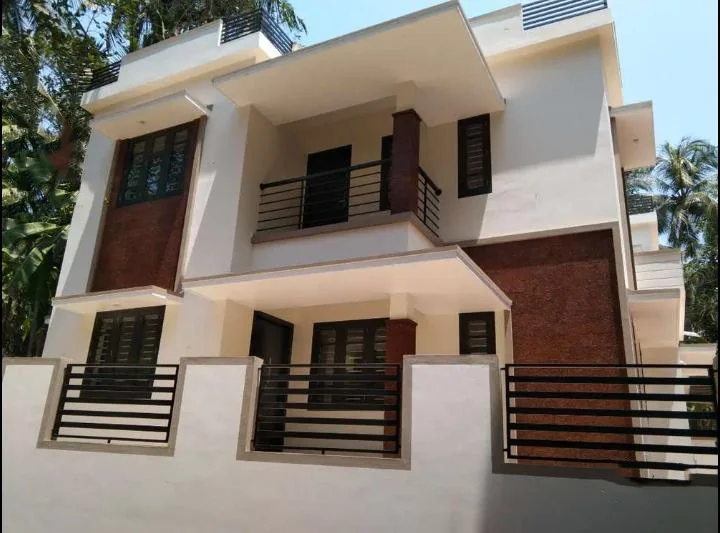 House — photo 2