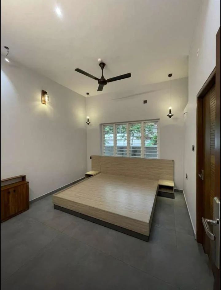 House — photo 4
